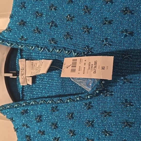 NWT AQUA BLUE BEADED CACHE SLEEVELESS SWEATER. XS - Picture 6 of 7
